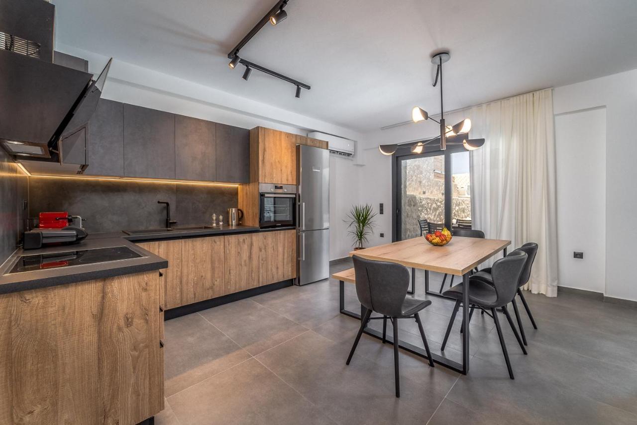 Nemesis Luxury Villas Apolpaina Eksteriør billede