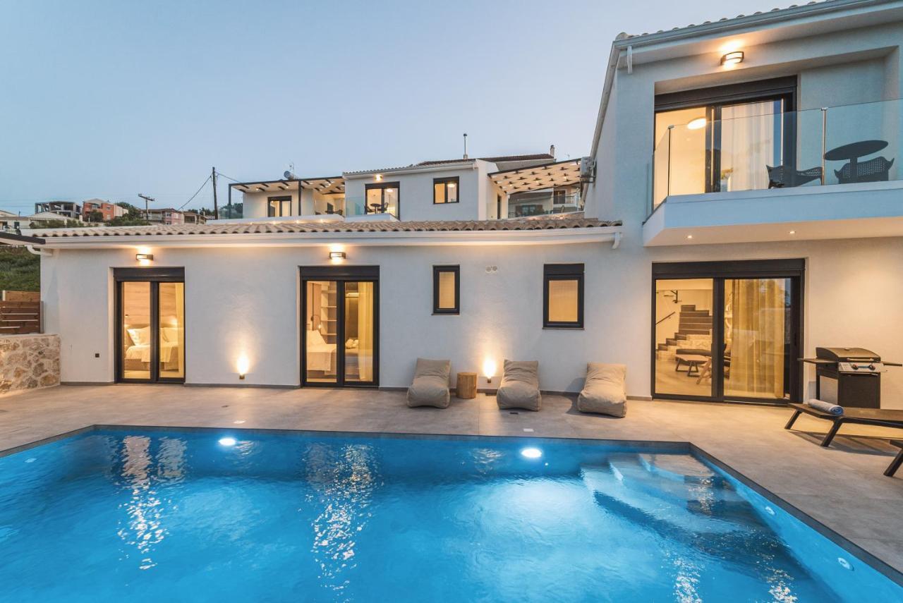 Nemesis Luxury Villas Apolpaina Eksteriør billede