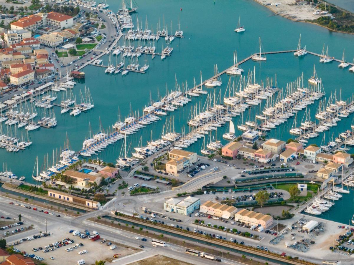 Nemesis Luxury Villas Apolpaina Eksteriør billede