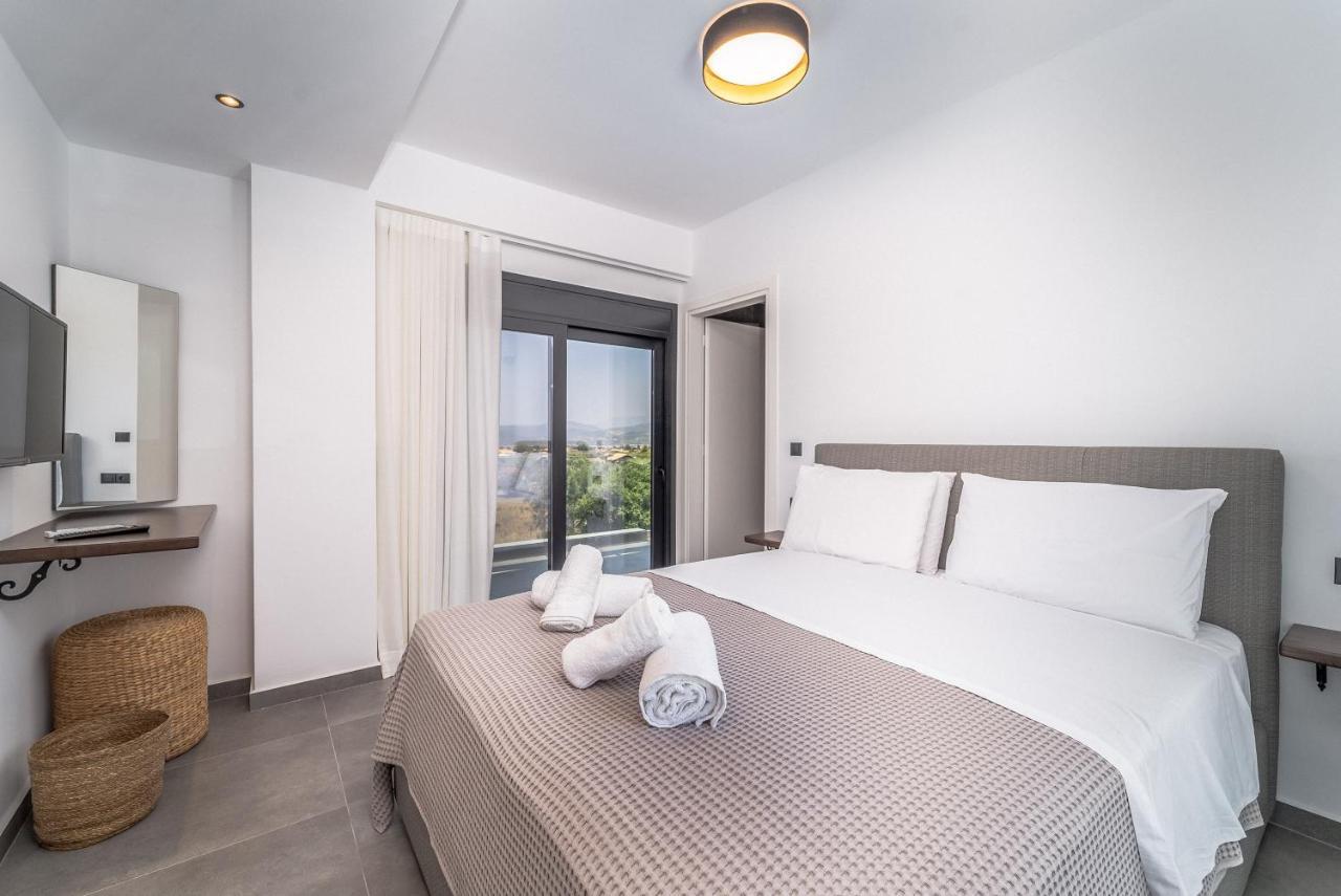 Nemesis Luxury Villas Apolpaina Eksteriør billede