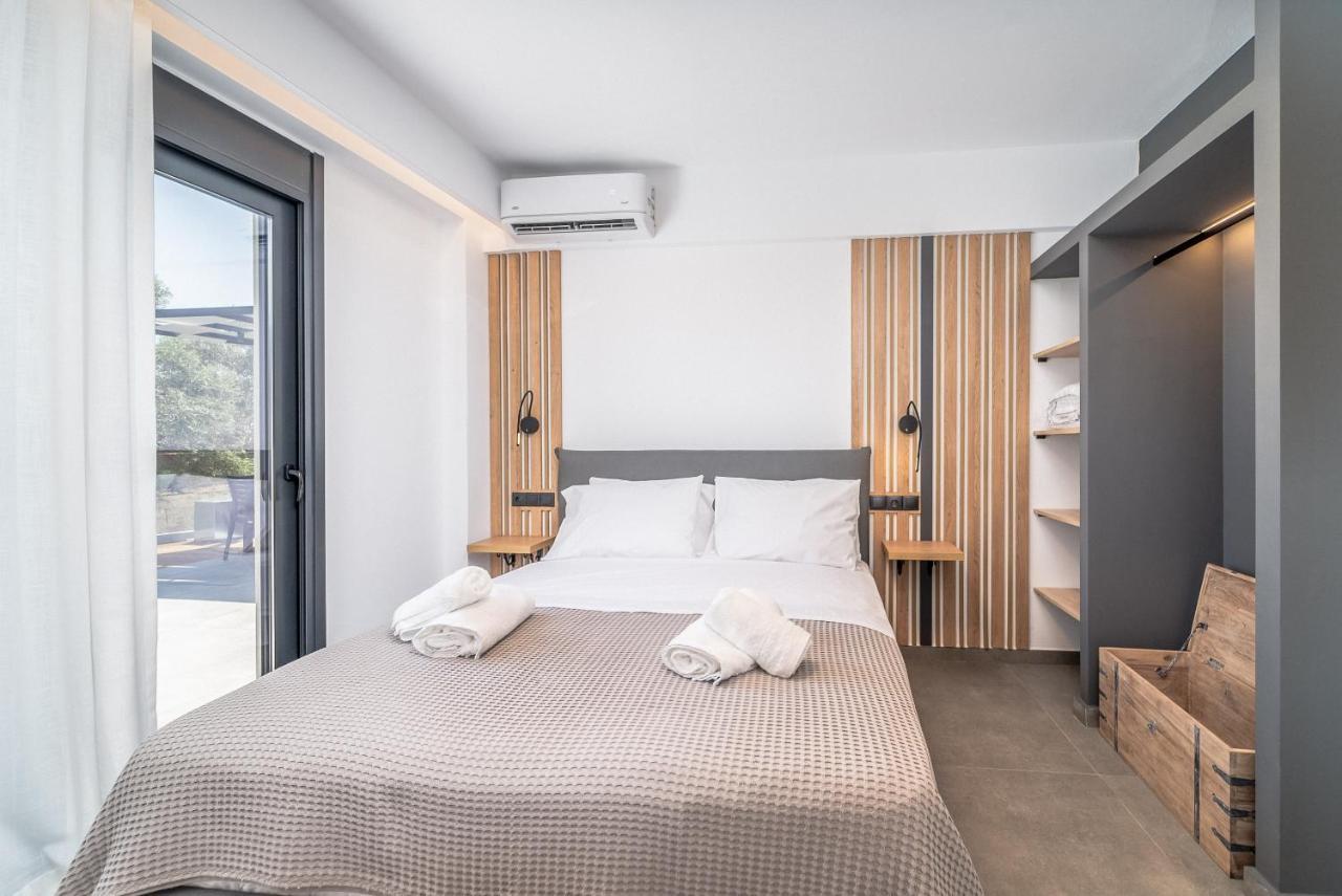 Nemesis Luxury Villas Apolpaina Eksteriør billede