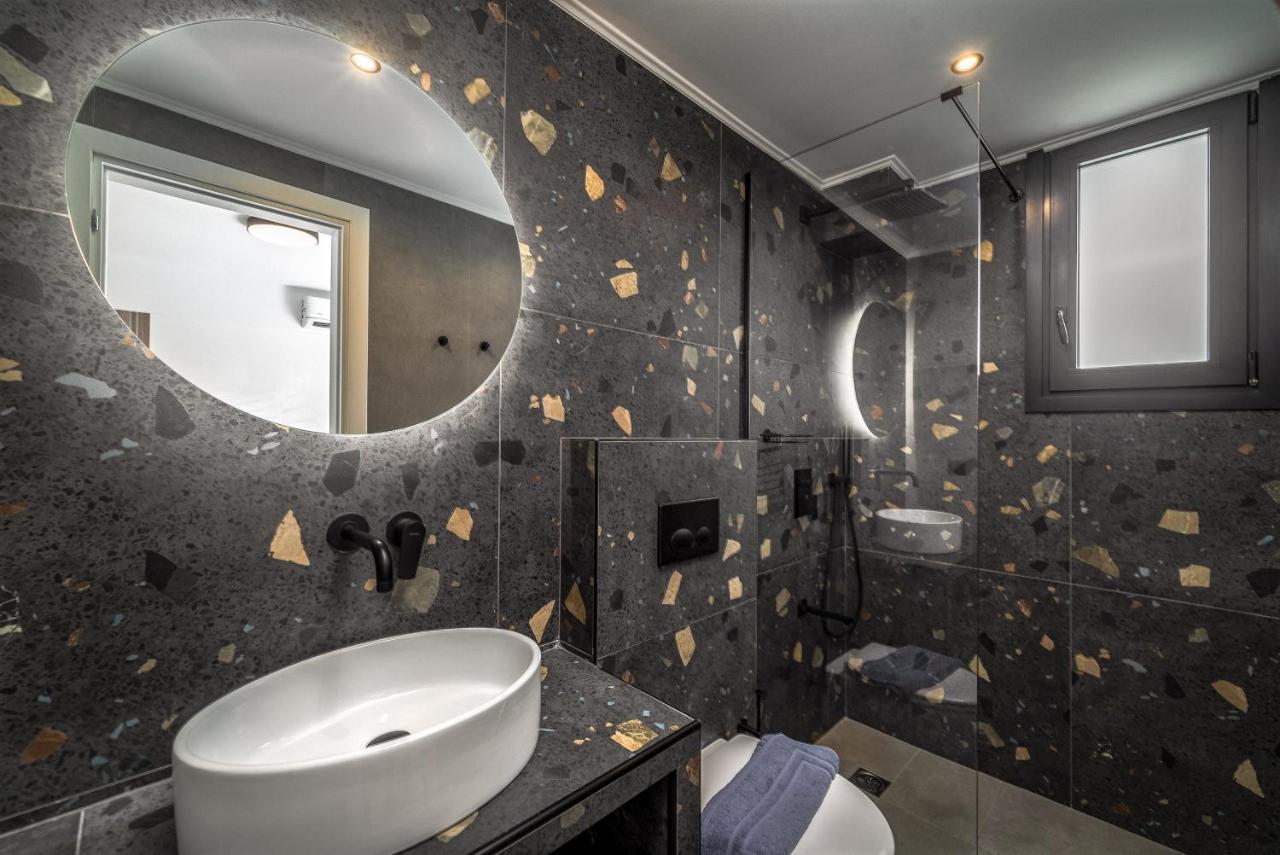 Nemesis Luxury Villas Apolpaina Eksteriør billede