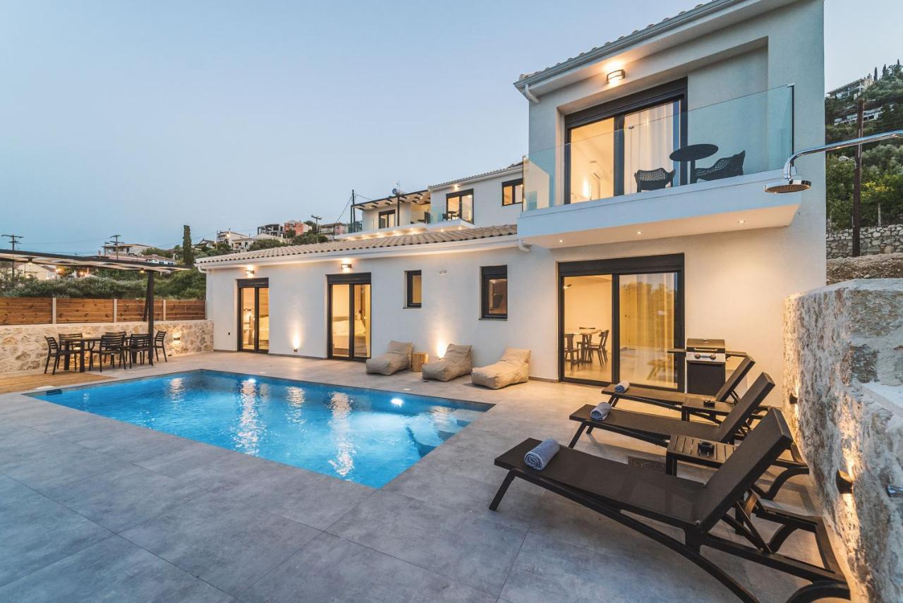 Nemesis Luxury Villas Apolpaina Eksteriør billede